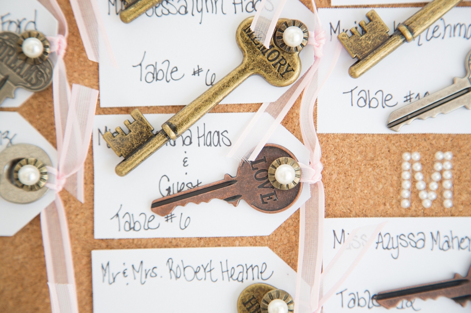 Vintage key escort cards