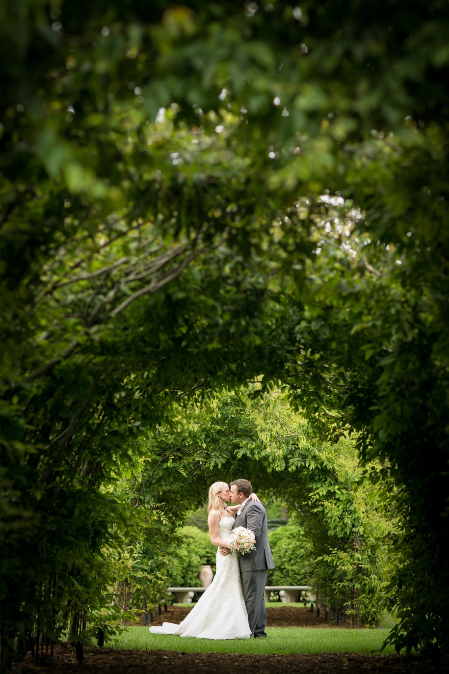 Villa Terrace Milwaukee Wedding_0225