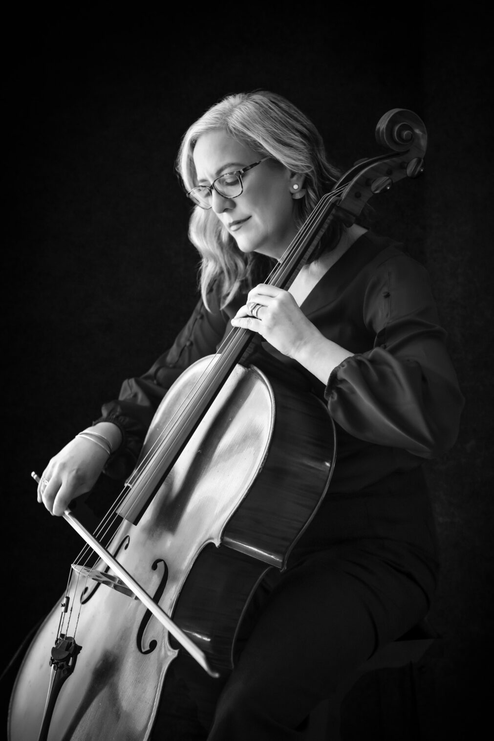 cellist portrait idea