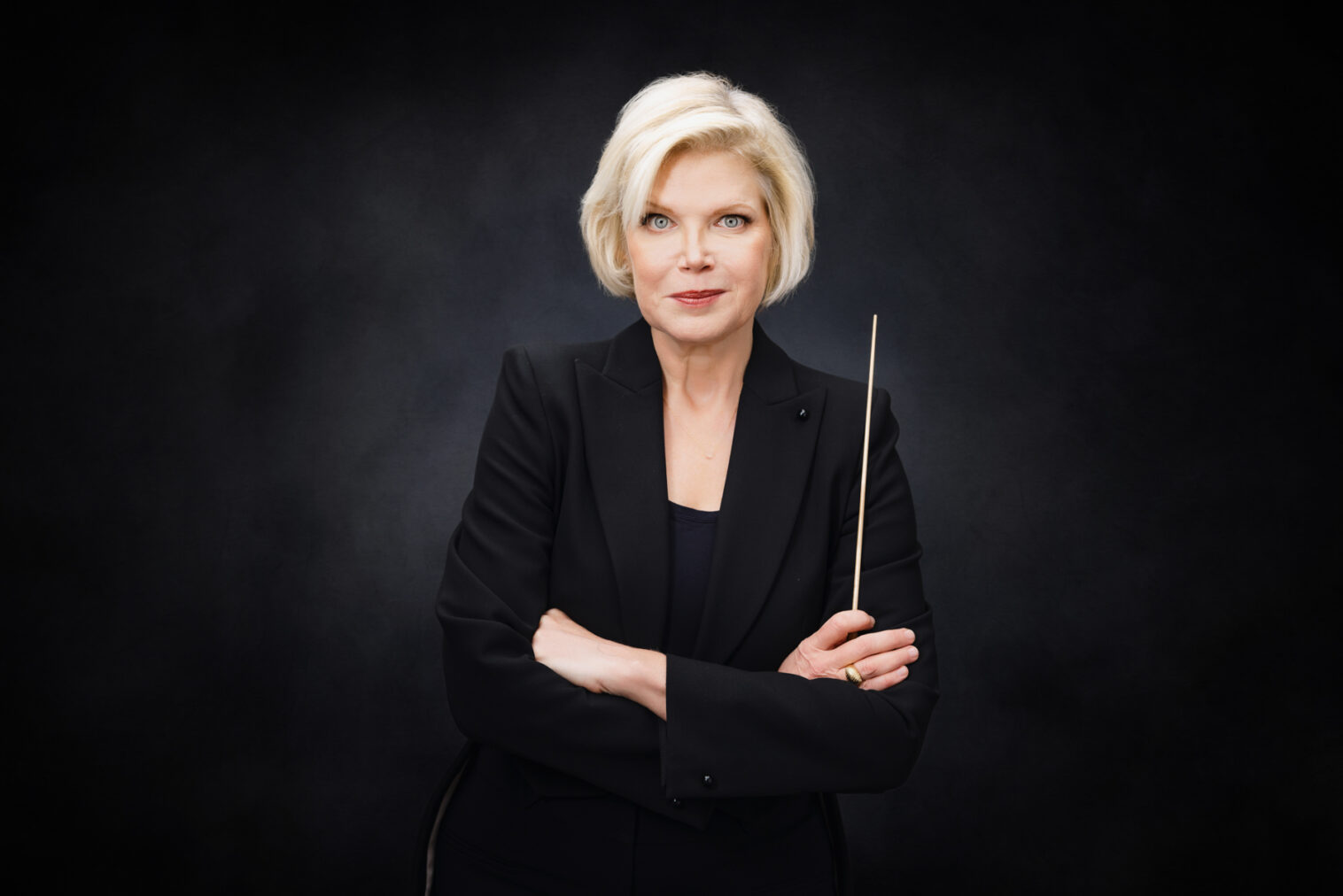 conductor professional headshot chicago suburbs ann kam photography