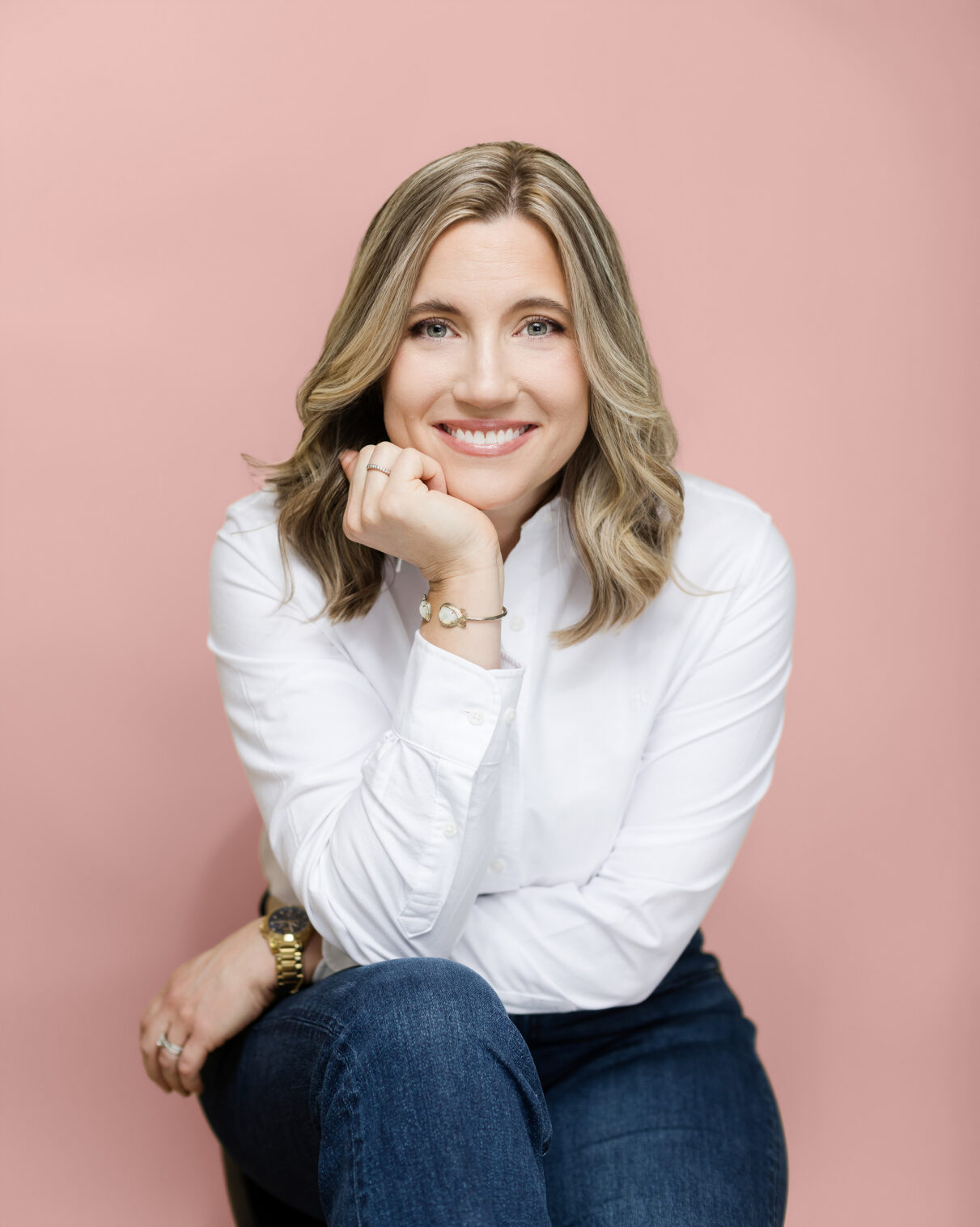chicagoauthorheadshot 2